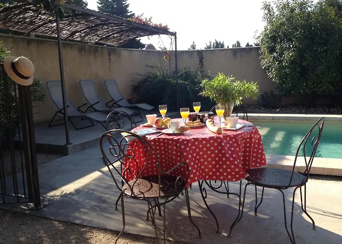 Superb Holiday Flat With Private Pool